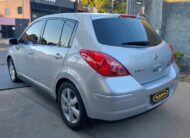 Nissan Tiida SL 1.8 Automático 2011