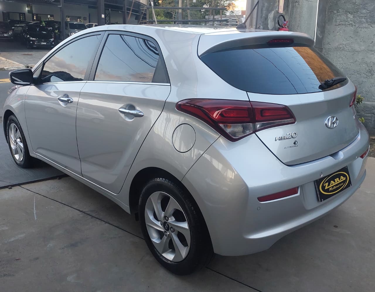 Hyundai HB20 Premium 1.6 automático 2017