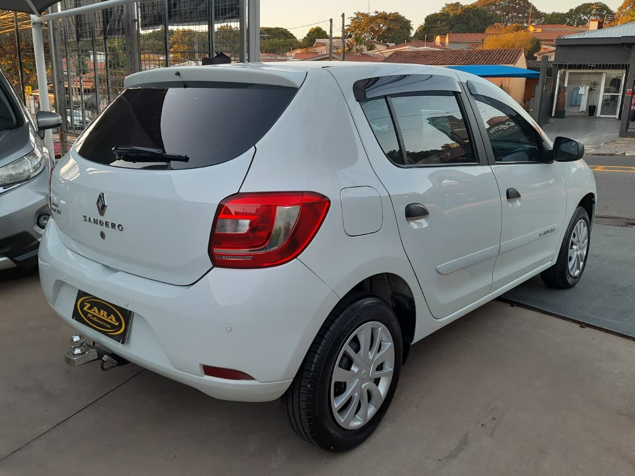 Renault Sandero Authentique 1.0 Manual 2018