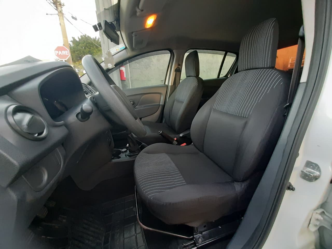 Renault Sandero Authentique 1.0 Manual 2018