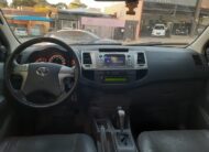 Toyota Hilux SRV TDI 4WD CD 3.0 Automática 2012