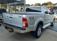 Toyota Hilux SRV TDI 4WD CD 3.0 Automática 2012