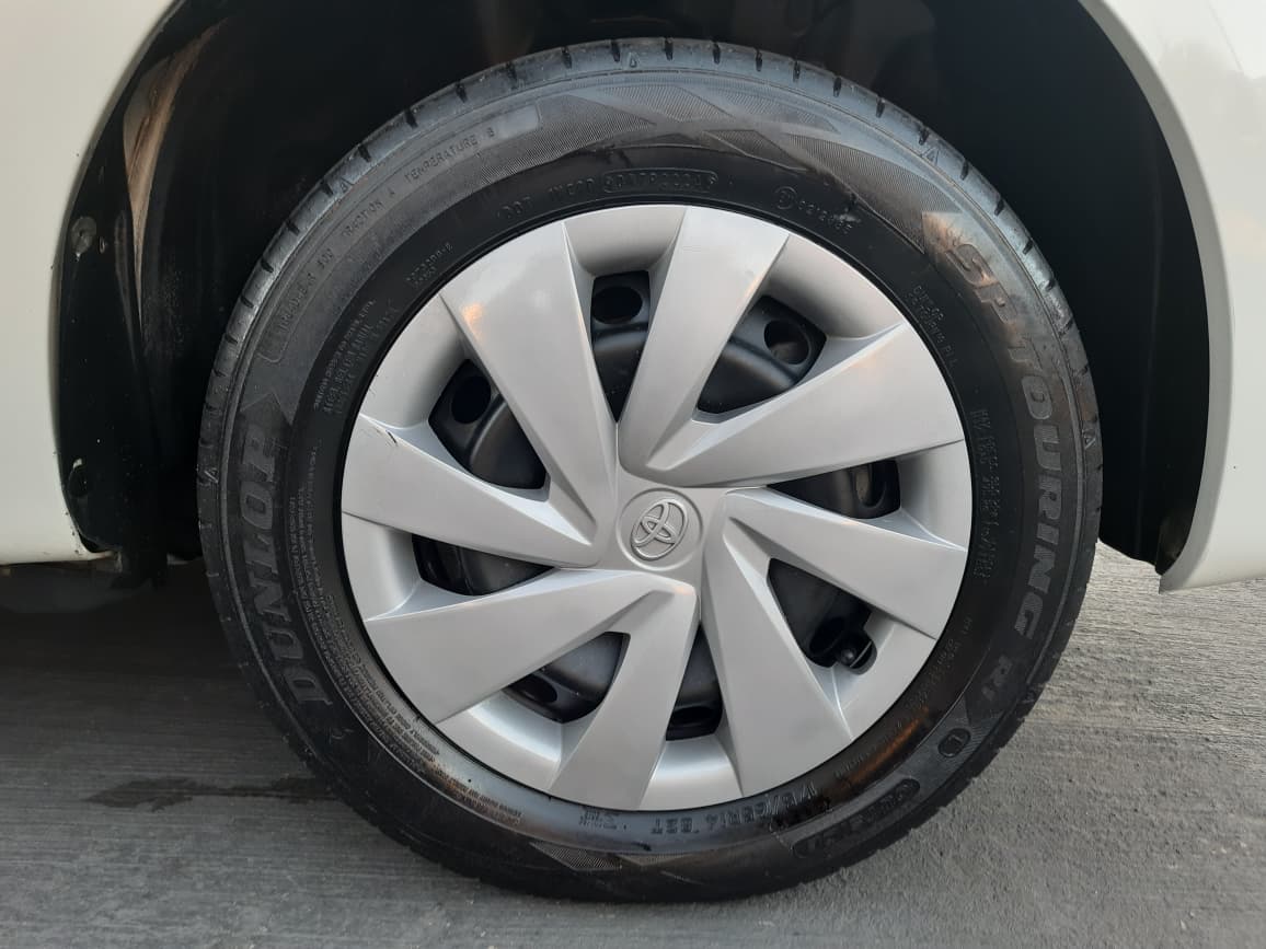 Toyota Etios X 1.3 Manual 2014