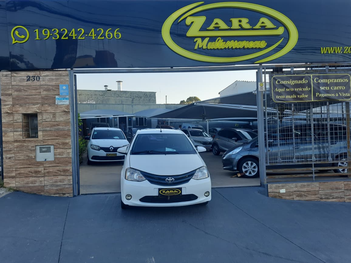 Toyota Etios X 1.3 Manual 2014