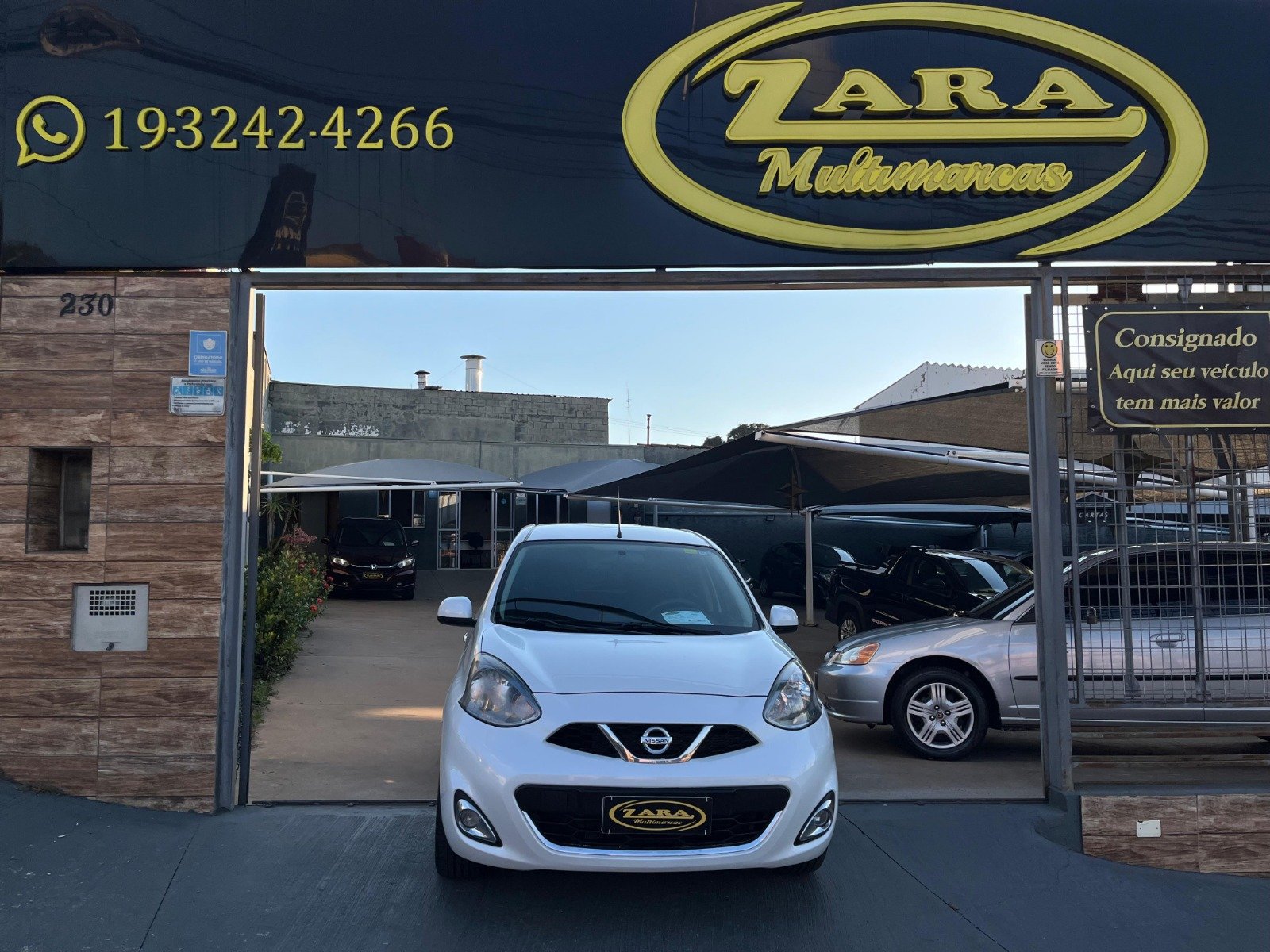 Nissan March SL 1.6 Manual 2015