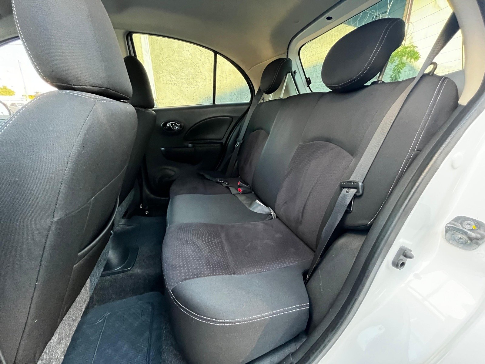 Nissan March SL 1.6 Manual 2015