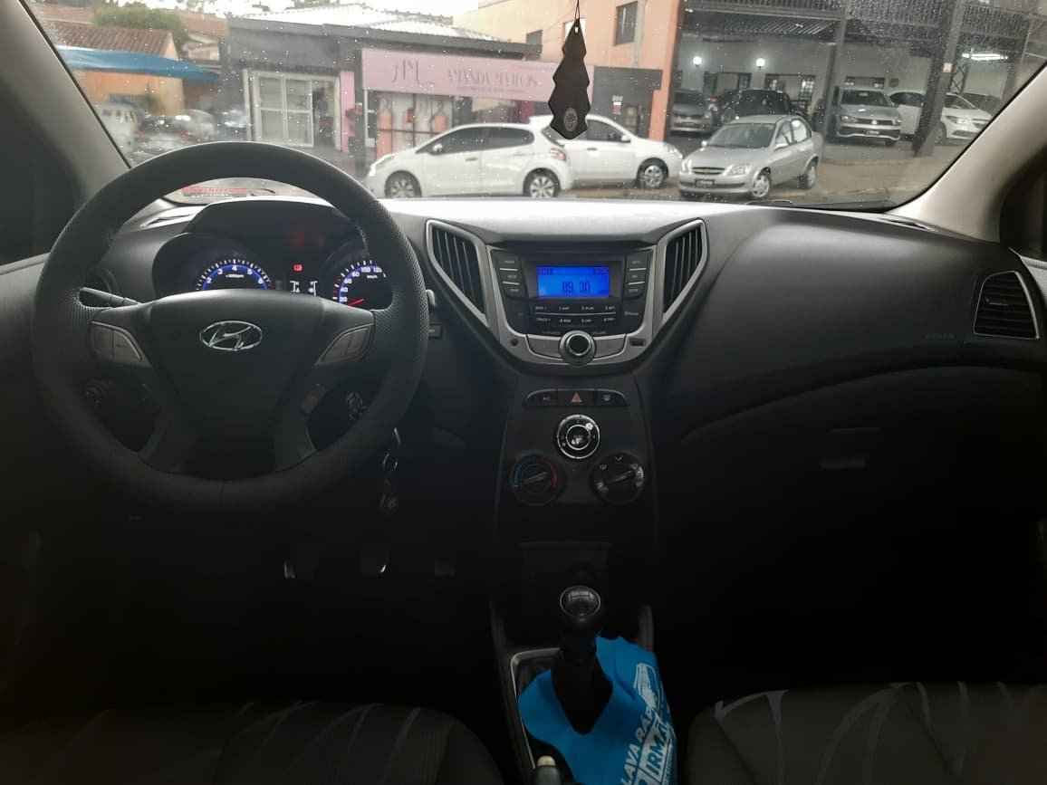 Hyundai HB20S Comfort 1.0 Flex Manual 2014
