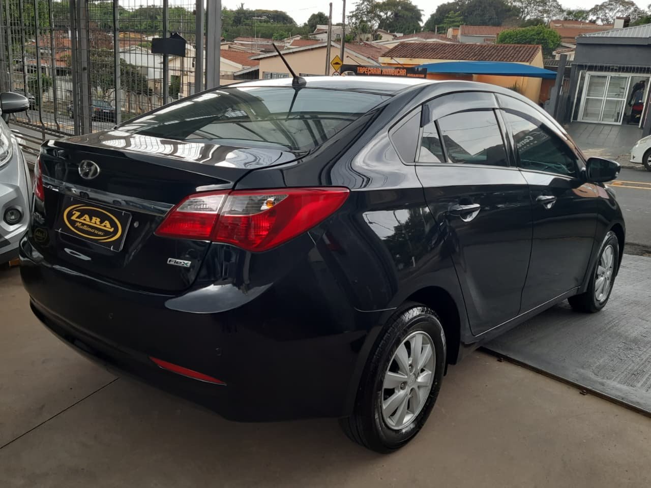 Hyundai HB20S Comfort 1.0 Flex Manual 2014