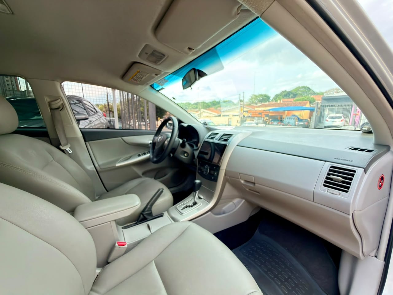 Toyota Corolla XEI 1.8 Automático 2009